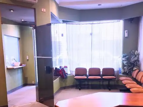 Local en Venta en Colegiales, USD 950.000