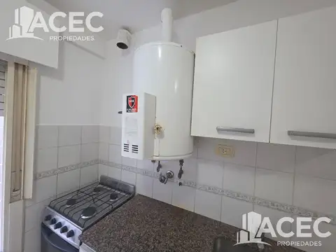 Departamento en Alquiler en Republica De La Sexta, $ 270.000