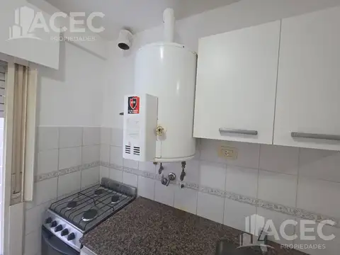 Departamento en Alquiler en Republica De La Sexta, $ 250.000