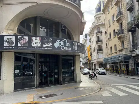 local en venta San Nicolás 2 plantas