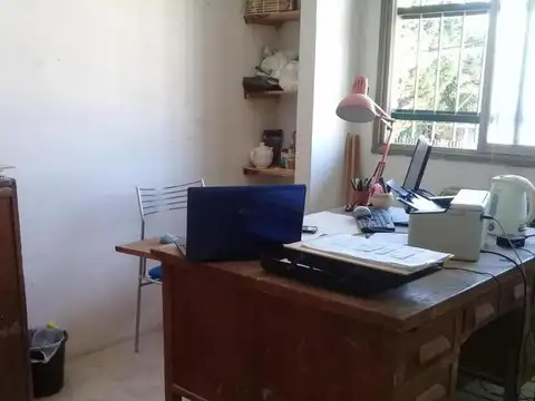 Galpon en Venta 30  mts Fondo