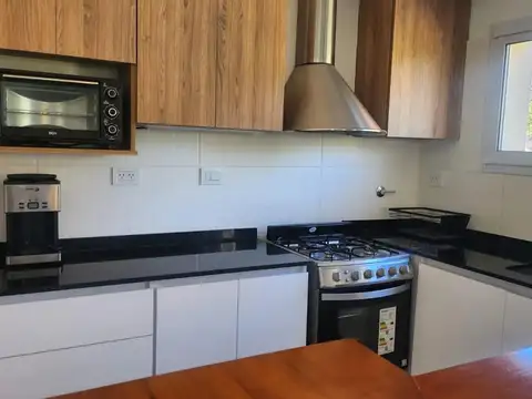 Casa en Alquiler de 2 dormitorios