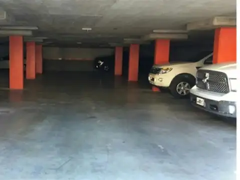 Cochera En Venta En Quilmes Centro