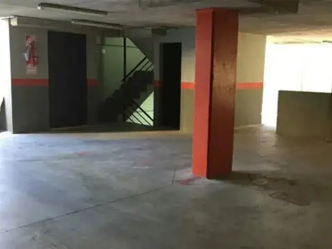 Cochera En Venta En Quilmes Centro