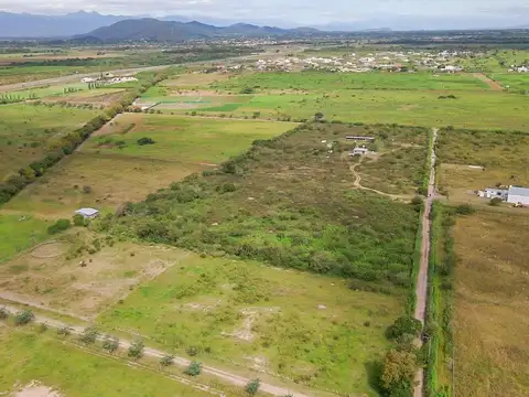 CAMPO VENTA ZONA CIRCUNVALACIÓN OESTE