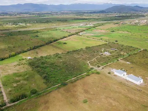 Circunvalación Oeste. Zona Oeste. Finca del Valle. 200