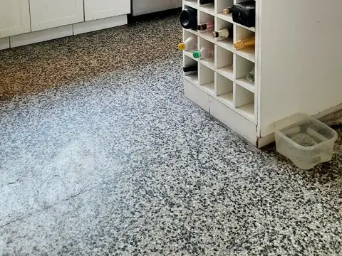 Depto Tipo Casa en Venta en Floresta, USD 189.000