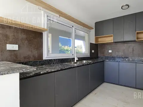 Casa en Venta en Colon, USD 250.000