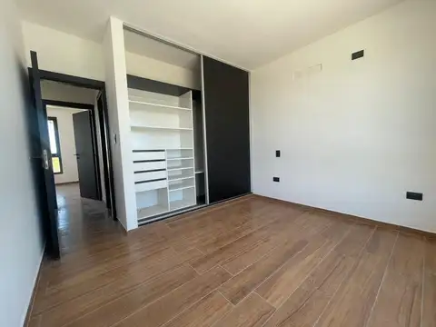 Duplex a la venta a estrenar  Rincones de Manantiales 