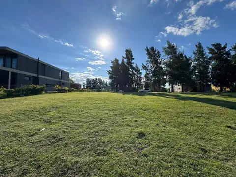 Terreno en Venta en El Cazal, USD 65.000