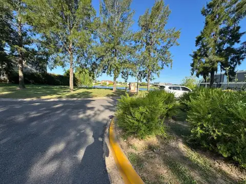 Terreno en Venta en El Cazal, USD 65.000