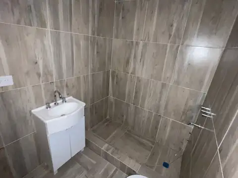 Depto Tipo Casa 2 ambientes con 1 baño
