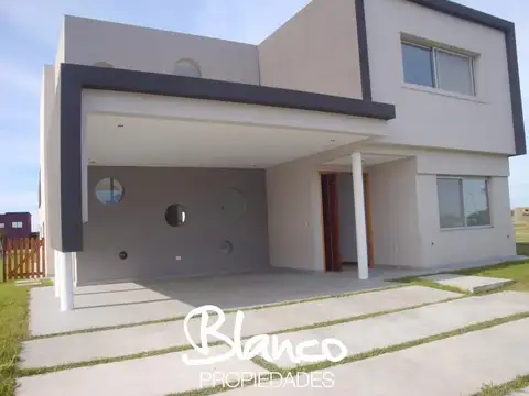 Puertos del Lago - Vistas -