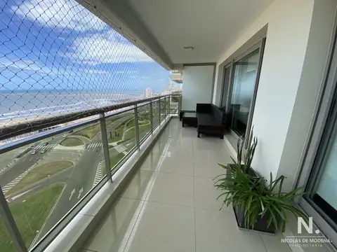 Departamento en Venta en Playa Brava, USD 720.000