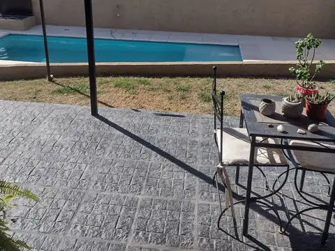 Venta casa 2 dormitorios santa cruz del lago