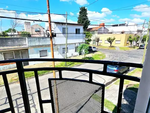 DEPARTAMENTO 2 AMBIENTES CON TERRAZA