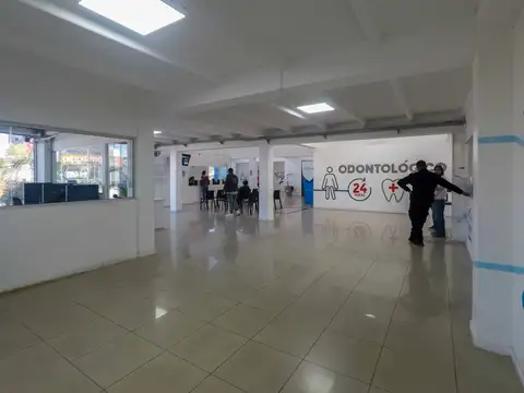 Local en Venta 15 años