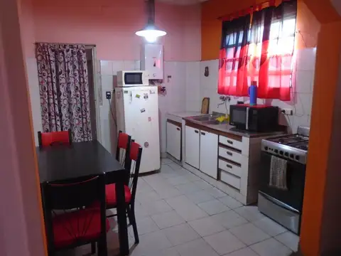 Depto Tipo Casa 4 ambientes con 1 baño