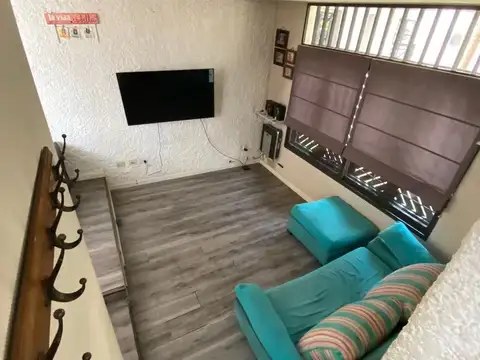 Depto Tipo Casa en Venta de 4 ambientes