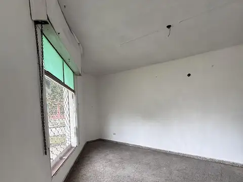 Local en Alquiler 45 años