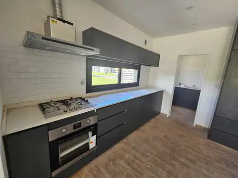 Casa en Alquiler al Oeste