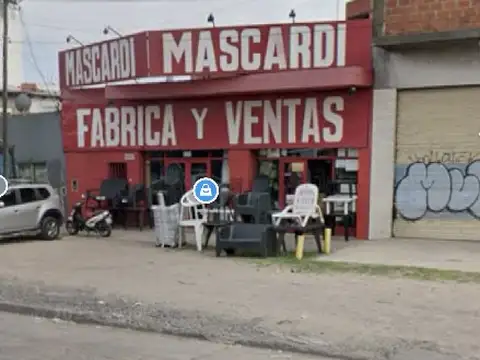 VENTA - GALPÓN/LOCAL AMPLIO - 220 M2