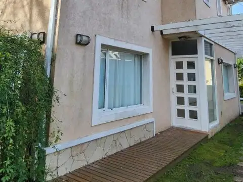 Tríplex en venta - 3 Dormitorios 3 Baños - 120Mts2 - Pinamar