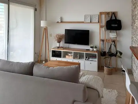 Calle 3 e/32 y 33 100