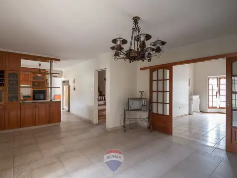 Casa en Venta con 1 cochera