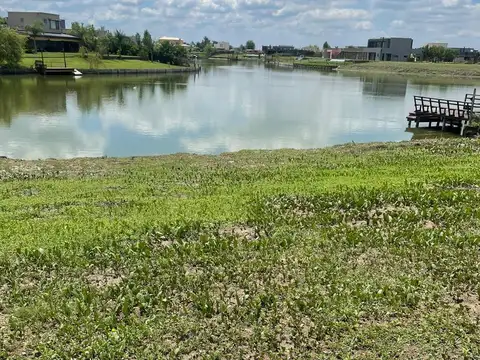 Terreno en Venta en San Sebastian, USD 73.000