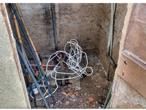 Casa 2 ambientes con 1 baño