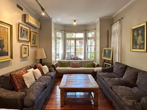 Casa 6 ambientes con 3 baños