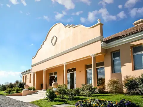 Avenida Juan Pablo II 1500