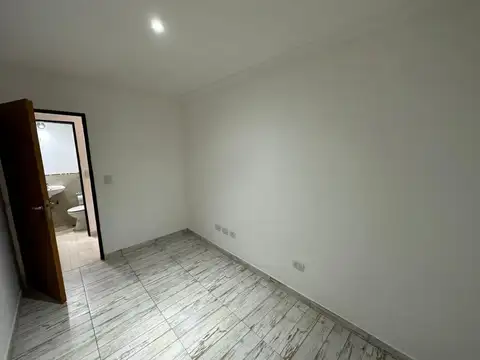 Departamento en Alquiler en Ingeniero Maschwitz, $ 750.000