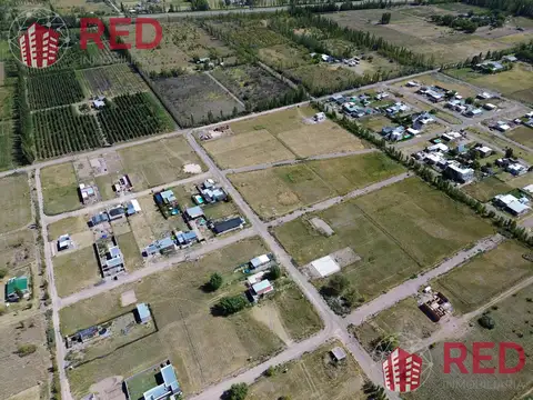 Vende Lote en Barrio Brisas de Otoño -Fernandez Oro