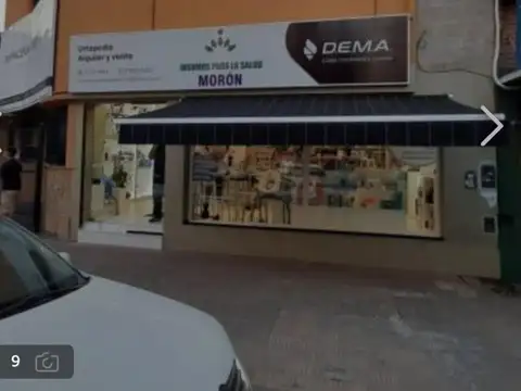 LOCAL COMERCIAL EN MORON EXCELENTE UBICACION