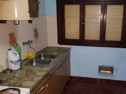 Local en Venta en Quilmes Oeste, USD 180.000