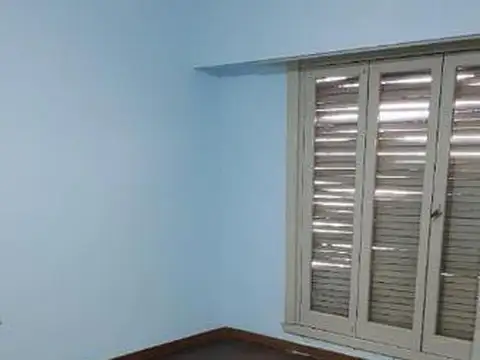 Local en Venta en Quilmes Oeste, USD 180.000