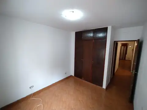 San Martin 500, Piso 6