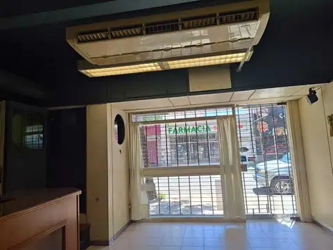 Avenida Álvarez Jonte 2400, Piso PB