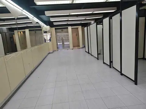 Local en Venta 55 años