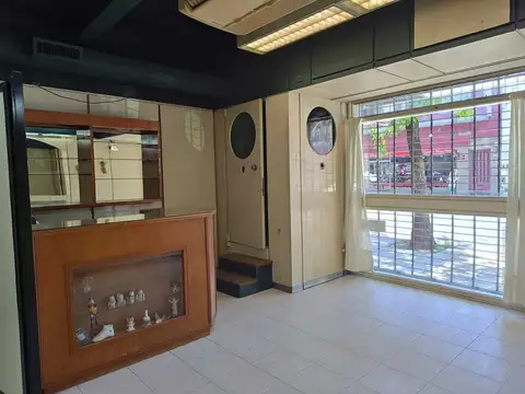 Avenida Álvarez Jonte 2400, Piso PB