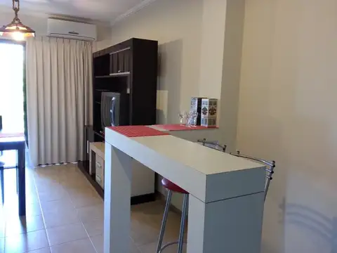 EXCELENTE DEPARTAMENTO EN VENTA EN CARLOS PAZ, EN EDIFICIO RIVERA OESTE, Todos Los Servicios.