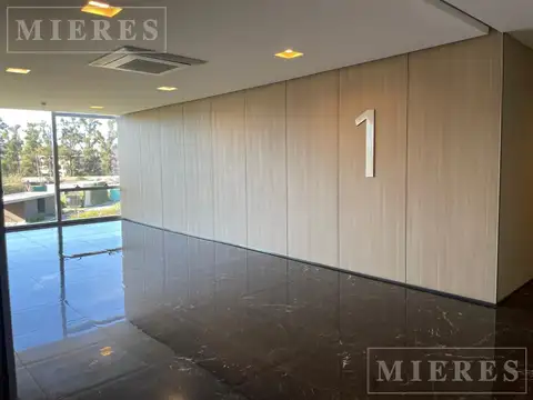 Oficina en Alquiler en Pilar, $ 950.000