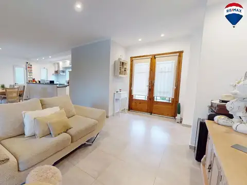 Casa en Venta en Countries y Barrios Cerrados en Esteban Echeverria, USD 269.999