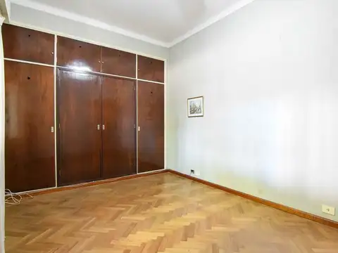 Depto Tipo Casa en Venta 56 años