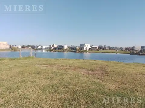 Lote en venta a la laguna Barrio El Ensueño