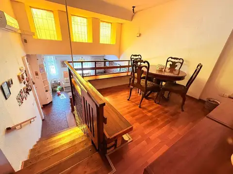 Depto Tipo Casa en Venta de 4 ambientes