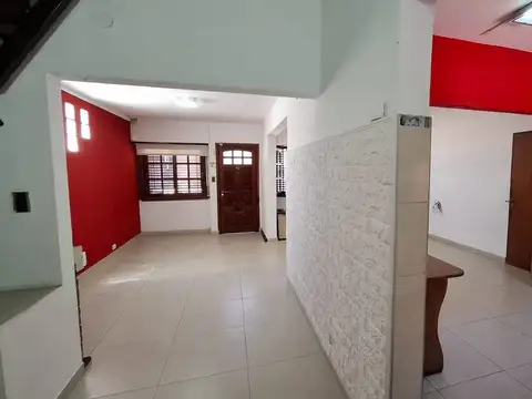 Casa en Venta en Quilmes Oeste, USD 109.000