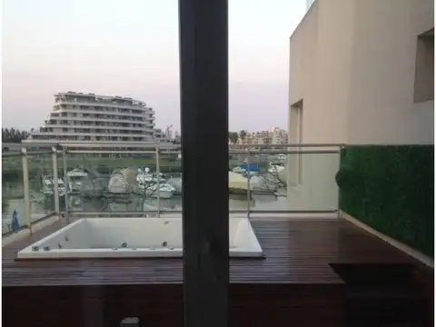 Departamento en Alquiler de 4 ambientes